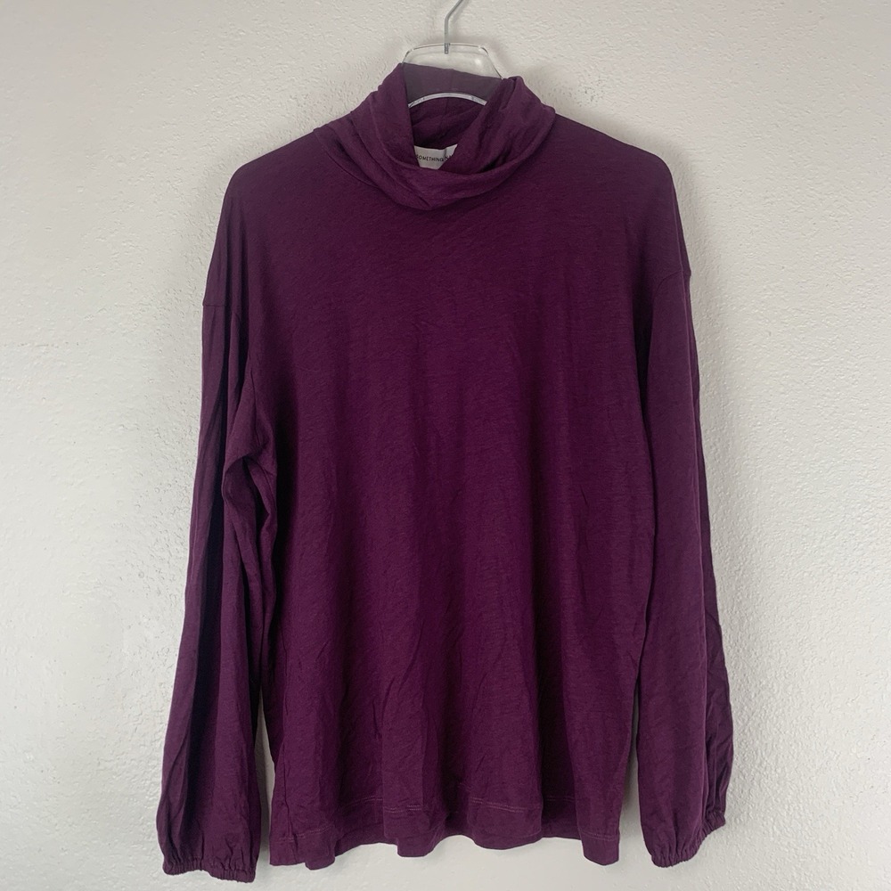 Something Navy Top Medium Luxe Turtleneck Tee Maroon Long Sleeve Preppy Casual M